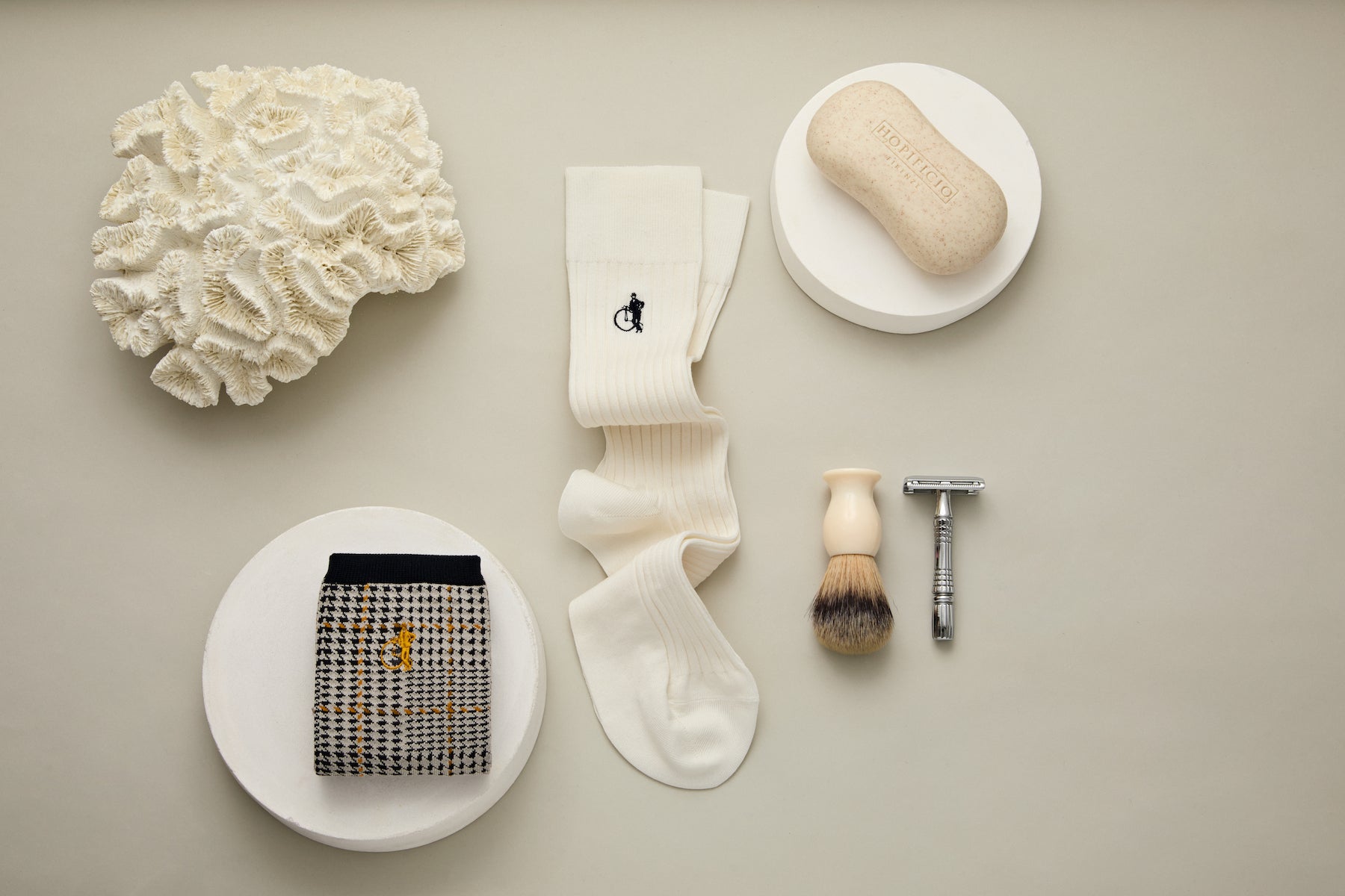 Men's Style Tip: How to wear white socks - London Sock Company