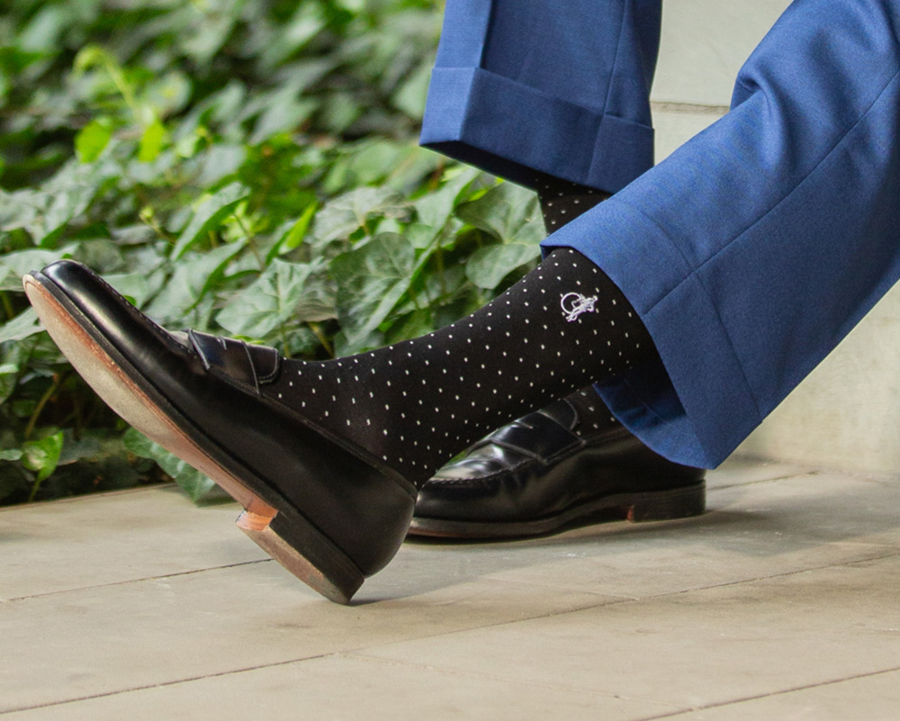 Men's Style Tips: Black Socks