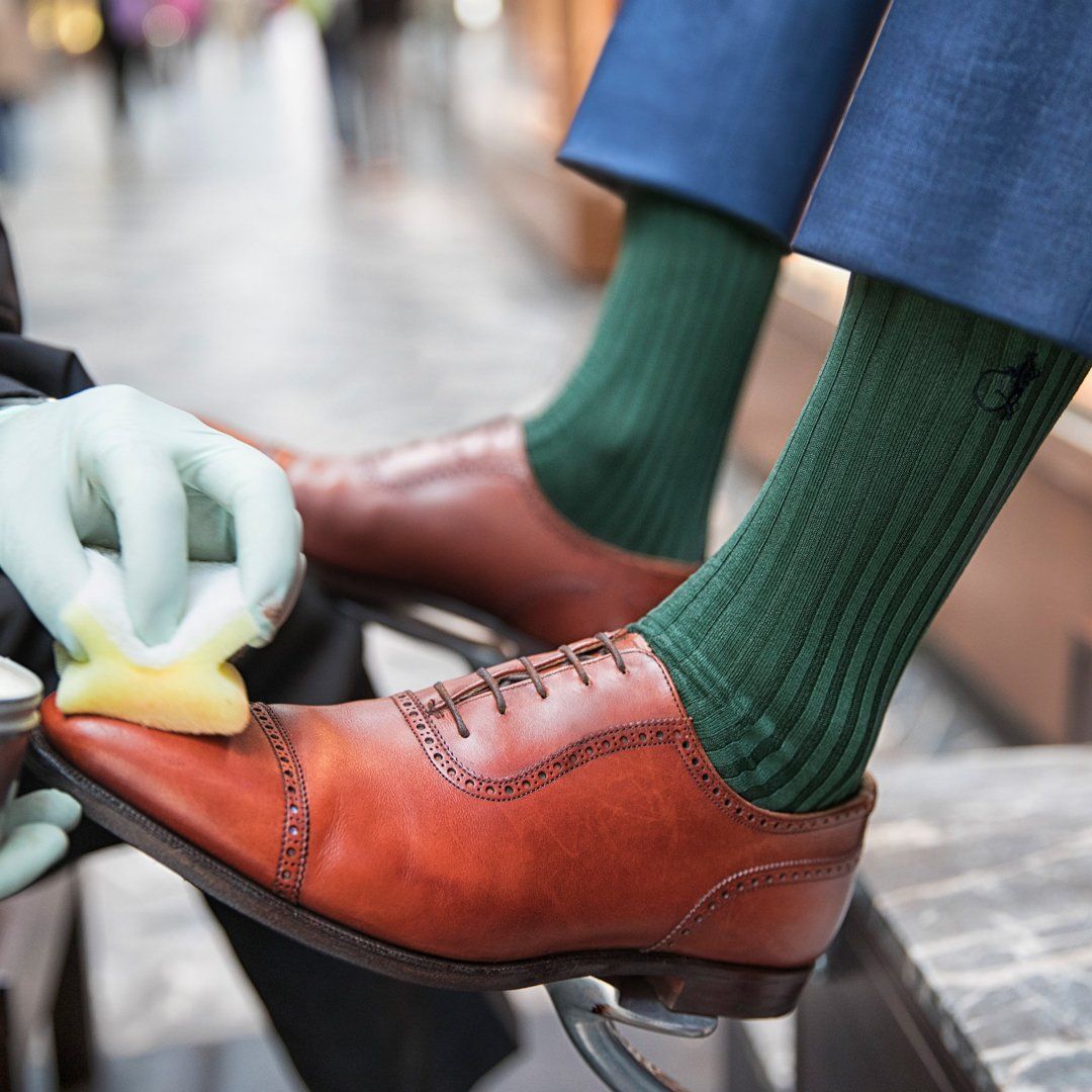 Men’s Style Tip: How to wear green socks