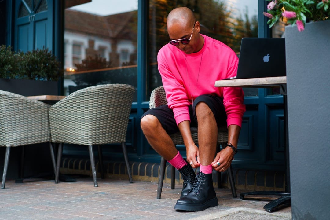 Men's Style Tips: How to Wear Pink Socks