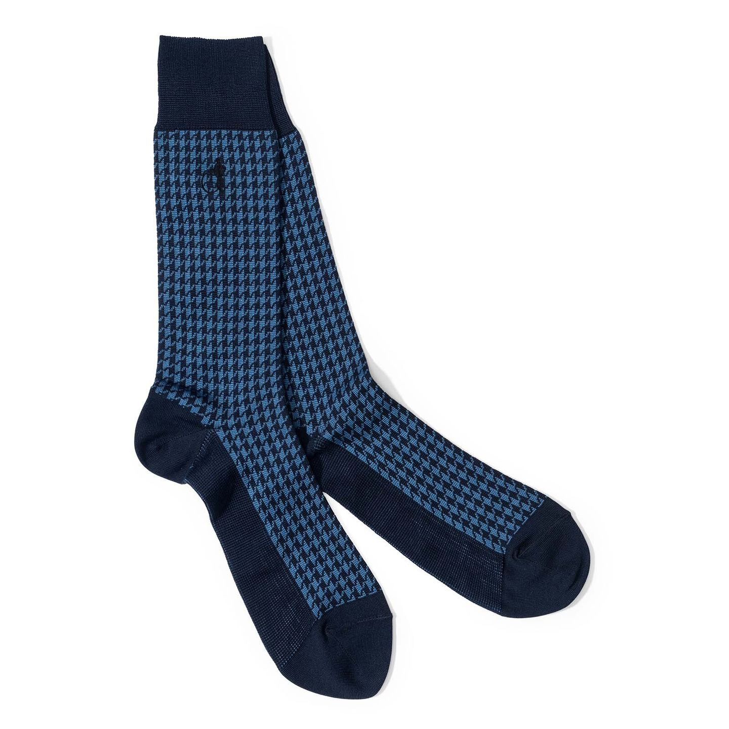 1 pair of mens chequered socks in two shades of blue from the Jermyn St. Gent collection