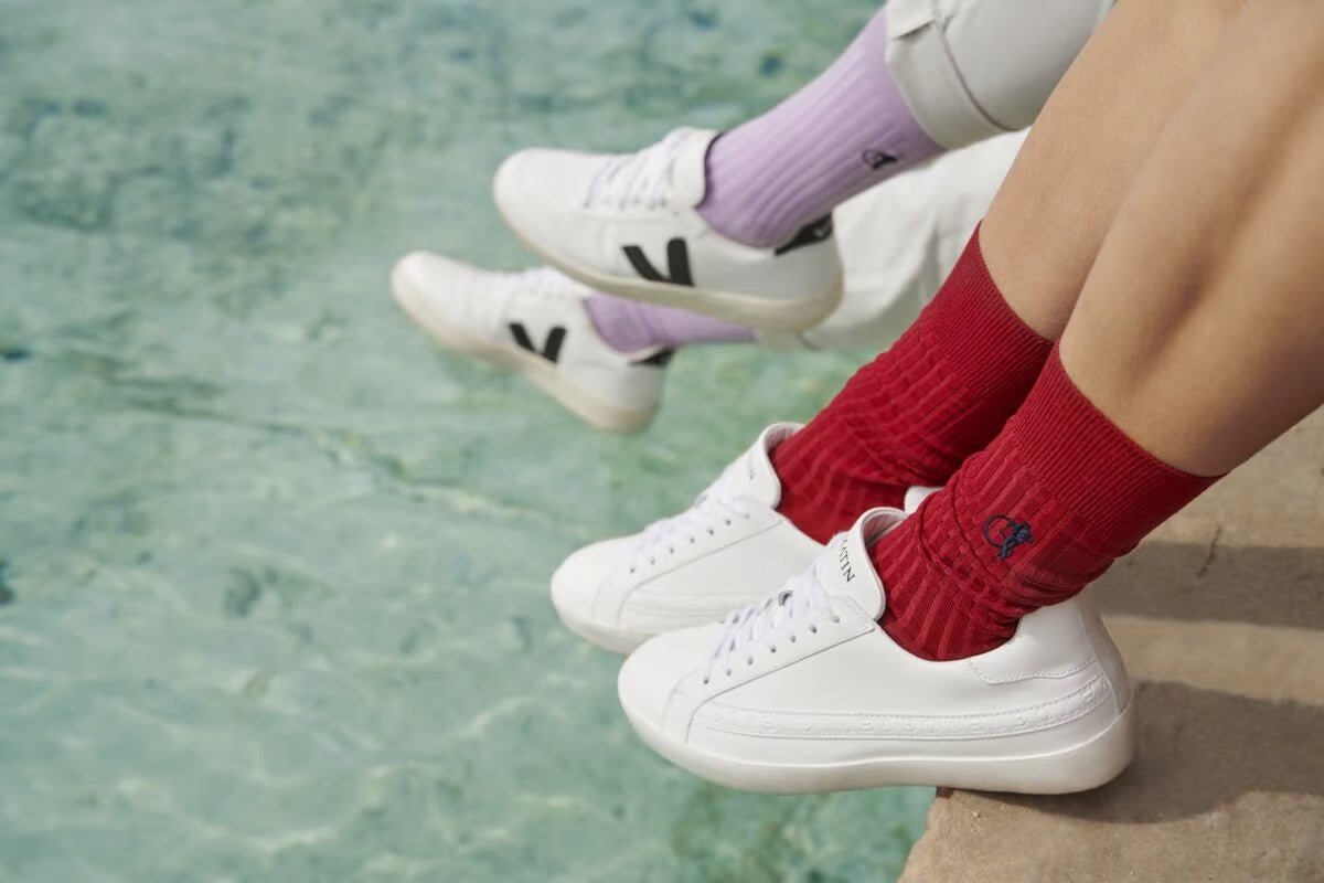 Men's Style Tips: White Trainers and Colourful Socks - London Sock Company