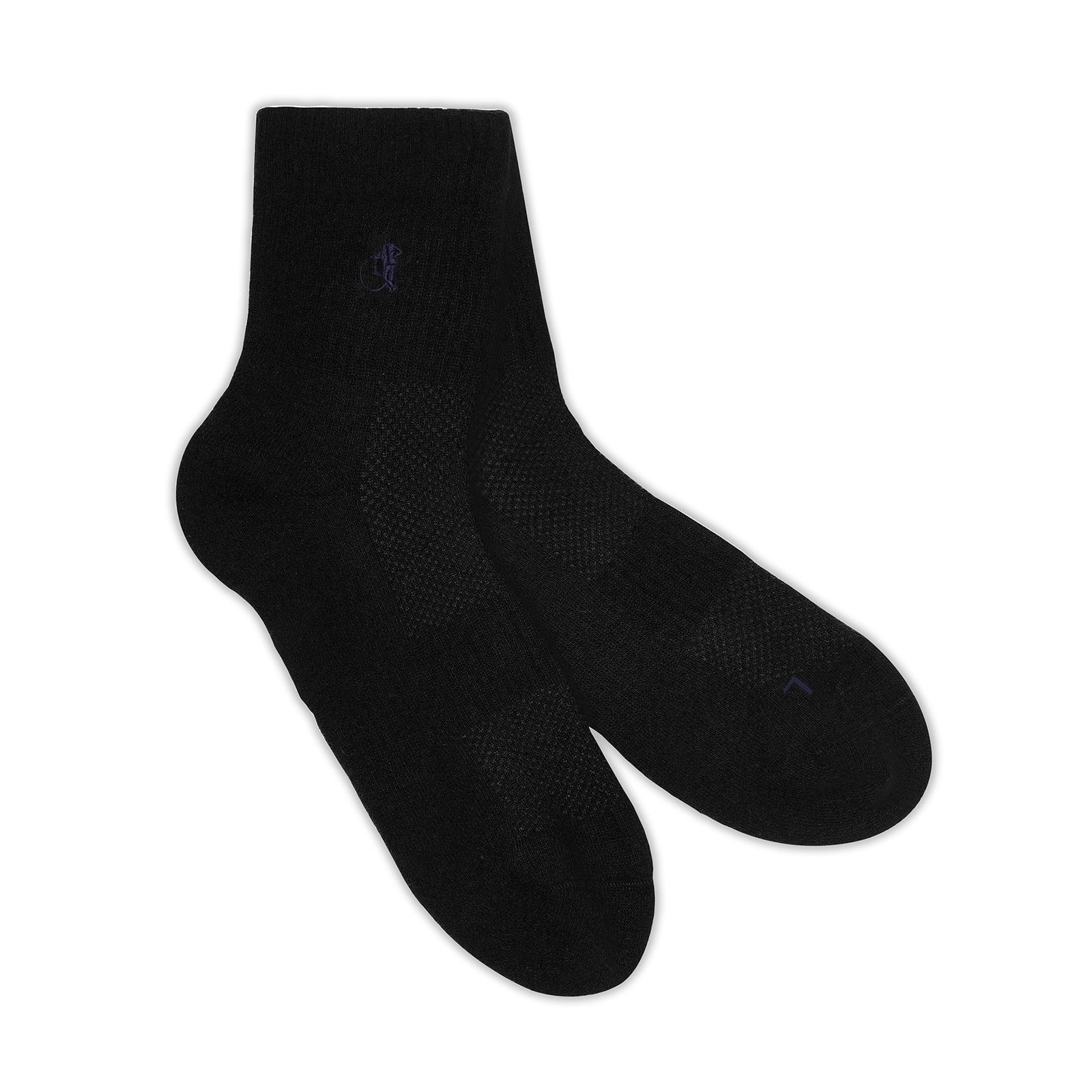 Simply Active Quarter, White & Black, 4 - Pair Box - London Sock Company